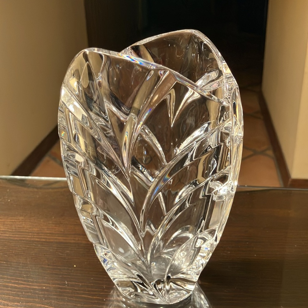 MIKASA SIGNED CRYSTAL VASE 1980s - Picture 13 of 13